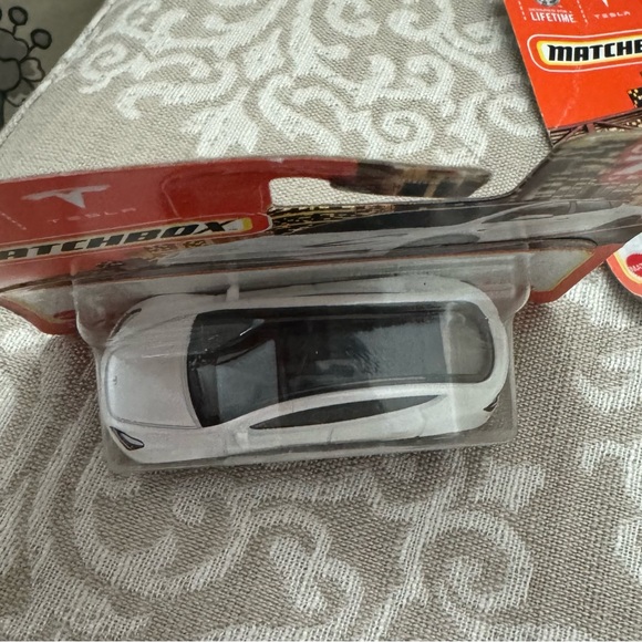 Matchbox Tesla Model Y White Lot Of 6 - Picture 4 of 7